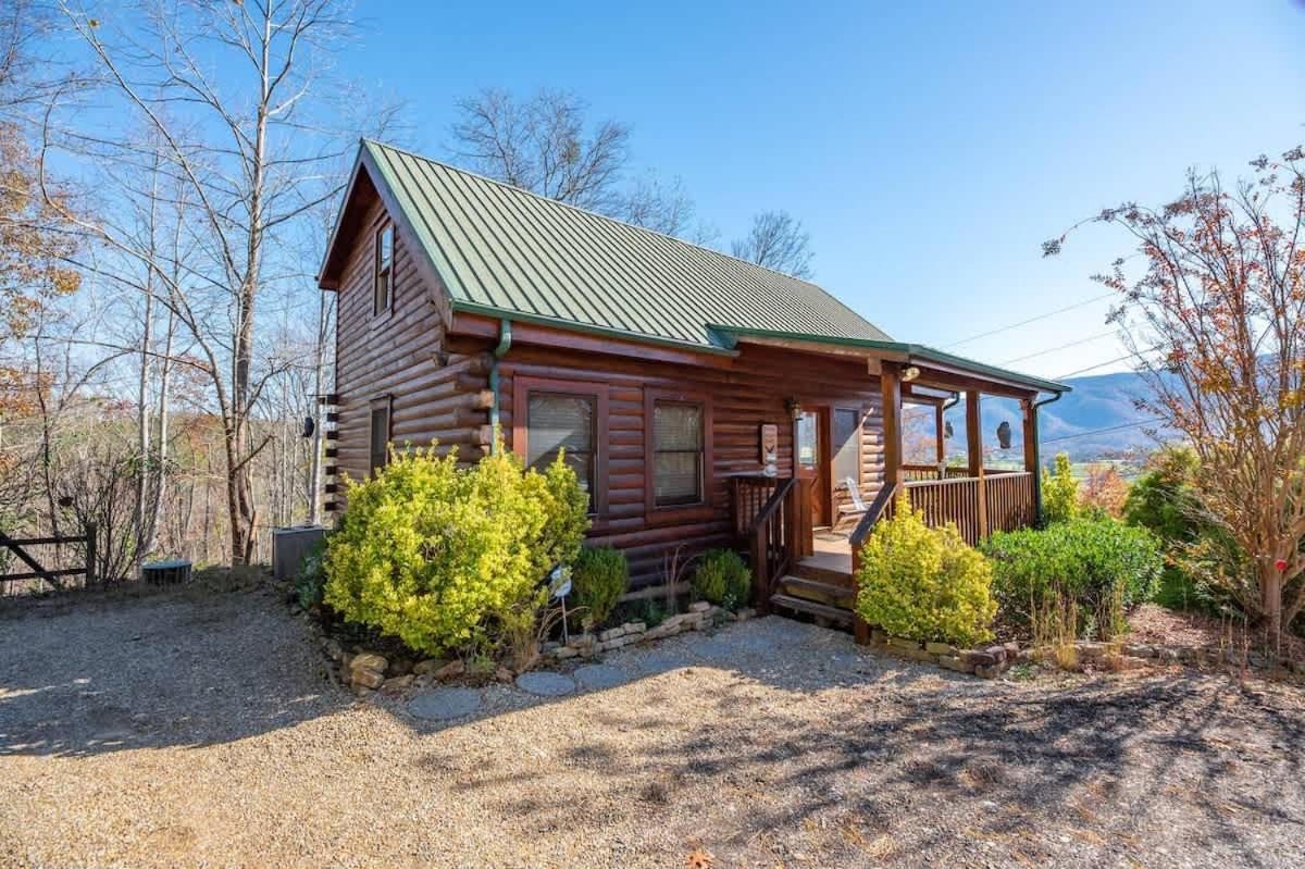 Gorgeous View. Hot Tub. Privacy. Fireplace. Pool & Fishing Access! Sevierville Exteriér fotografie