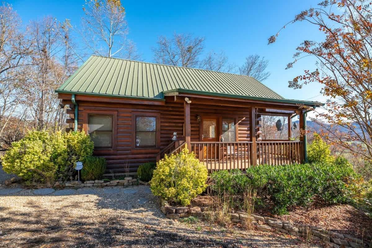 Gorgeous View. Hot Tub. Privacy. Fireplace. Pool & Fishing Access! Sevierville Exteriér fotografie